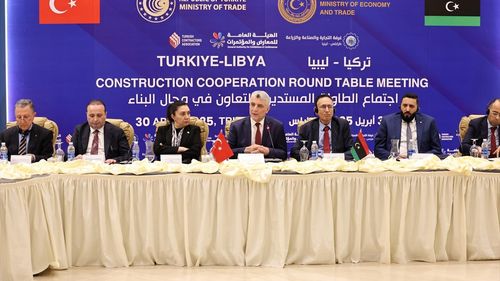 Ticaret Bakanı Bolat, Libya ile İşbirliğini Geliştirmek İçin Toplantıda Bir Araya Geldi