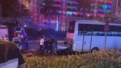 Antalya'da Motosiklet Kazasında İki Kişi Hayatını Kaybetti