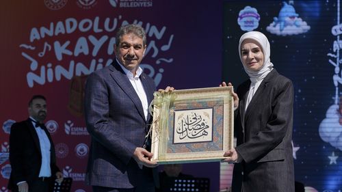 Bakan Göktaş, 5. Uluslararası Ninni Festivali'nde Anneler Günü'nü Kutladı