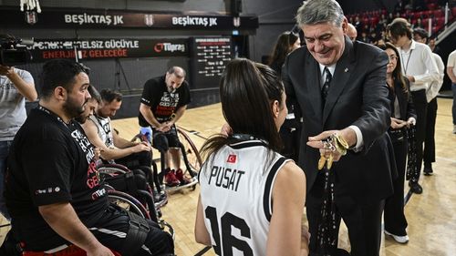 Beşiktaş Tüpraş ve Batman Tekerlekli Sandalye Basketbol Takımları Dostluk Maçında Buluştu