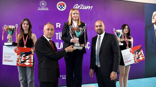 IM Ekaterina Atalık, Türkiye Kadınlar Satranç Şampiyonası'nda Birinci Oldu