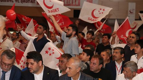 Saadet Partisi Genel Başkanı Arıkan, Antalya'da İl Kongresi Düzenledi