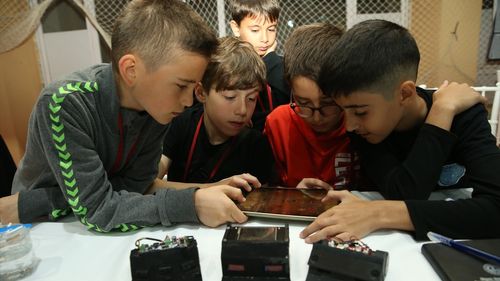 Sakarya'da Robot ve Teknoloji Olimpiyatları Başladı