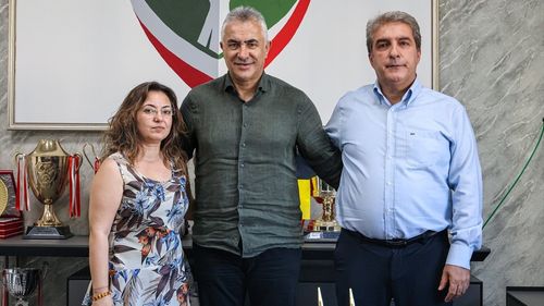 Amed Sportif Faaliyetler'in Yeni Teknik Direktörü Mehmet Altıparmak Oldu