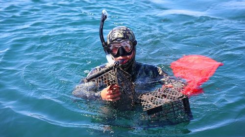 Bodrum'da Dalgıçlar, Denizdeki 241 Kilogram Atığı Temizledi