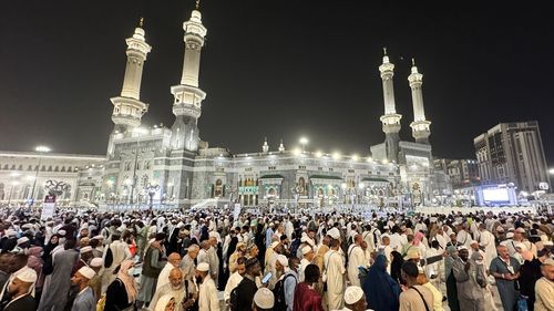 Hacı Adayları Arafat Öncesi Harem-i Şerif'te İbadetlerine Devam Ediyor