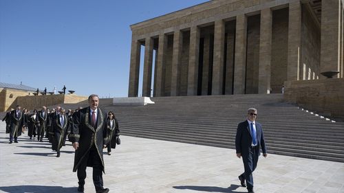 Uyuşmazlık Mahkemesi Başkanı Rıdvan Güleç, Anıtkabir'i Ziyaret Etti