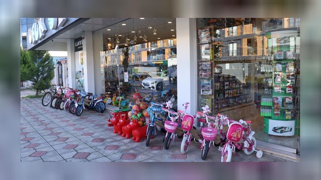 Oyuncak mağazasını soyup ertesi gün hırsızlığa dönen şahıs suçüstü yakalandı