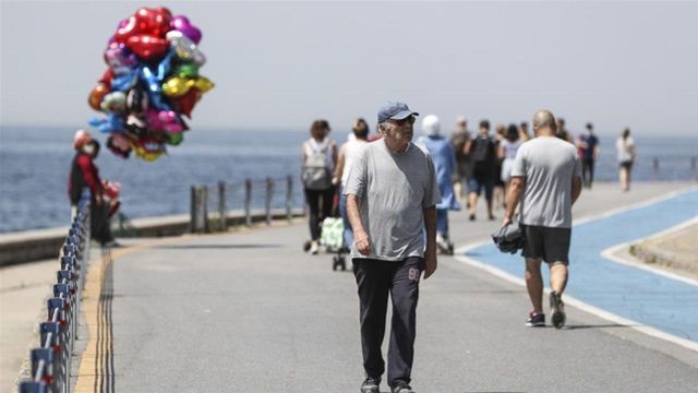 Ağustos'ta Yaşlı Bakım Sigortası Uygulaması Başlıyor