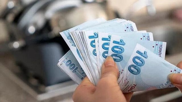 Bu fırsat yılda bir çıkar! Kamu bankası 10.000 TL ödeyecek