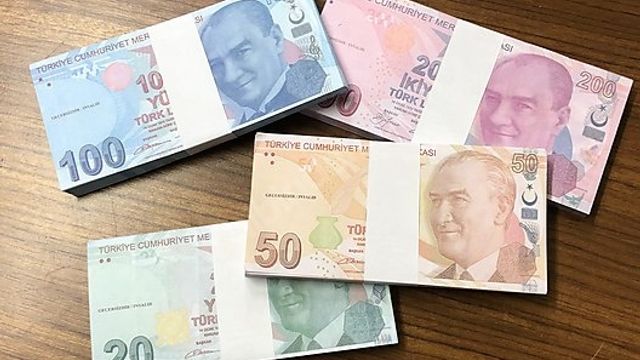 Devlet üniversitesini kazananlar dikkat! Aylık 50 bin lira burs başvuruları da başlıyor