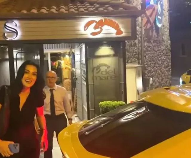 Esra Bilgiç ve Faruk Sabancı'nın Aşkı Görüntülendi