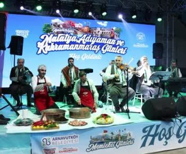 Adıyaman, Kahramanmaraş ve Malatya Memleket Günleri Arnavutköy Şehir Parkı&#039;nda başladı