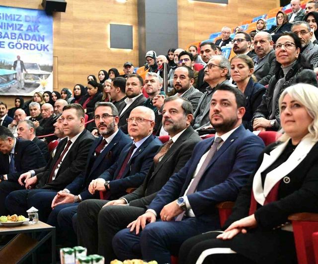 AK Parti Bursa’da İlçe Gücünü Artırıyor: Gürsu’da Üye Hedefi Aşıldı