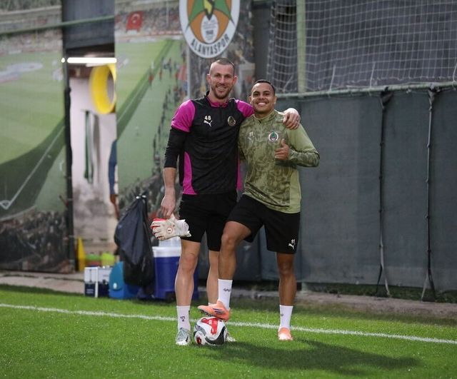 Alanyaspor, Antalyaspor maçının hazırlıklarına Joao Pereira yönetiminde başladı