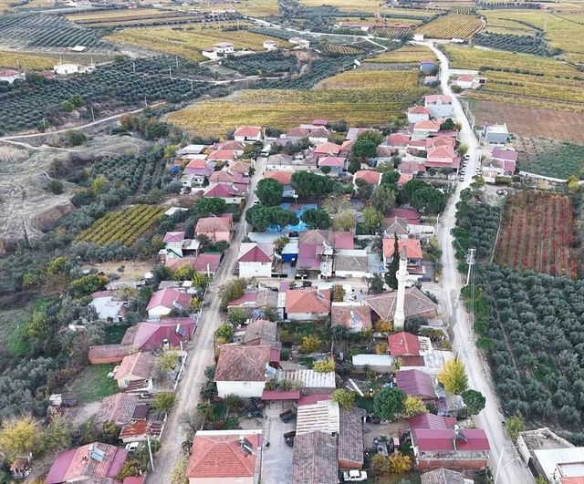 Alaşehir Narlıdere'de 15 yıllık içme suyu sorunu MASKİ çalışmasıyla çözüldü