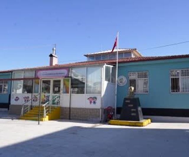 Anaokulunda Yerli Malı Haftası: Miniklere Kültür, Sanat ve Teknolojiyle Yerli Üretim Bilinci Aşılandı