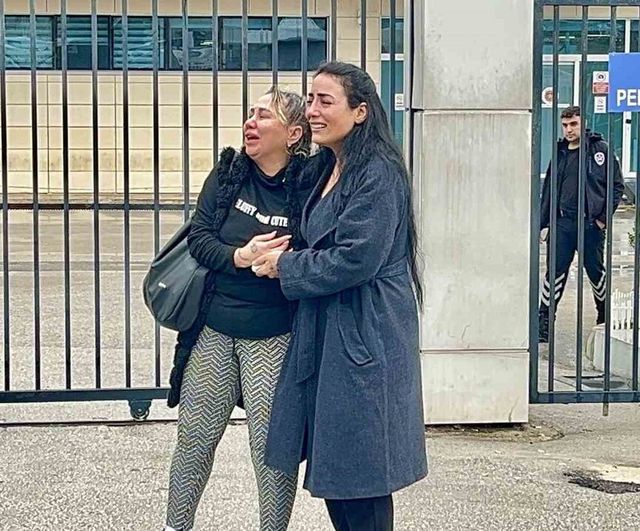 Antalya'da dereye düşen otomobilde yaşamını yitiren 39 yaşındaki kadın ailesine teslim edildi