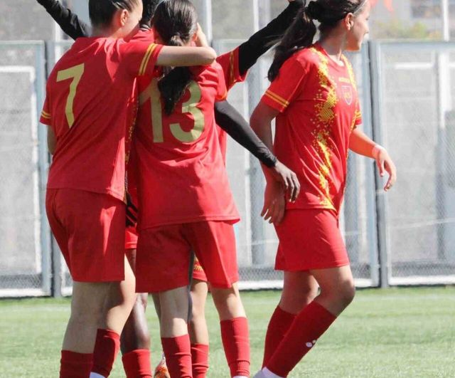 Auran Kayseri Kadın FK, evinde Gaziantep Asyaspor’u 13-0 mağlup etti