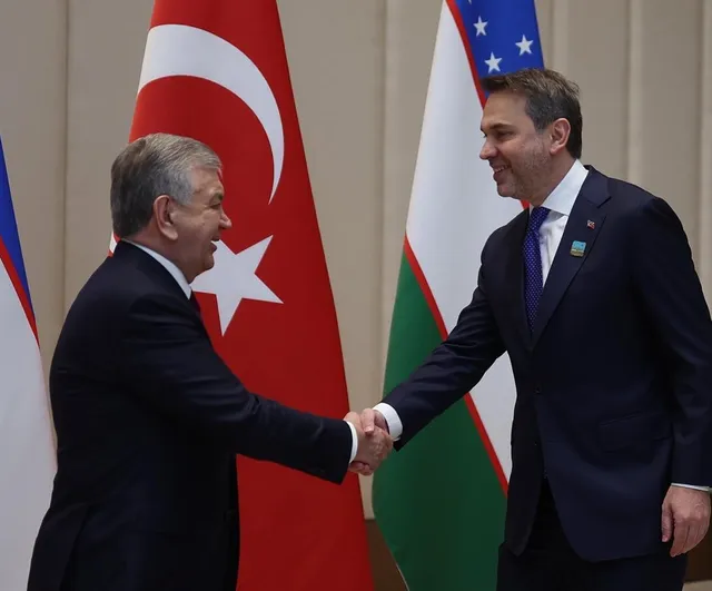 Bakan Bayraktar Özbekistan’da: Mirziyoyev ile enerji ve madencilik işbirliğini görüştü