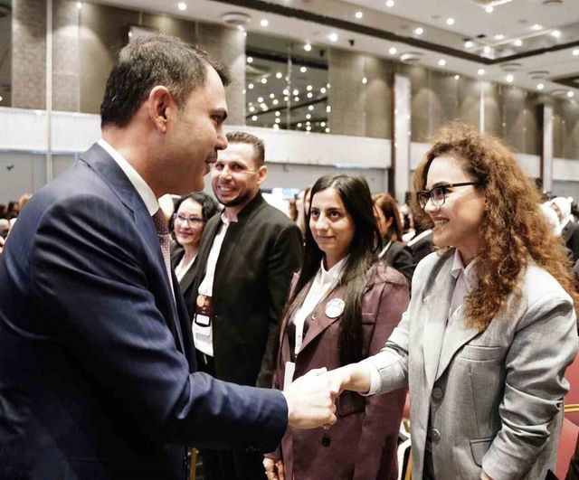 Bakan Kurum: 45 Türk Müteahhit 'En Büyük 250' Listesinde — Türkiye Dünya 2'ncisi