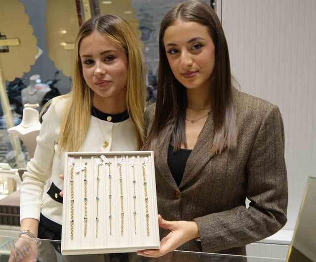 Başkan Akın ve Milletvekili Sarı, Balıkesir Kuyumcular Çarşısı Açılışında Buluştu