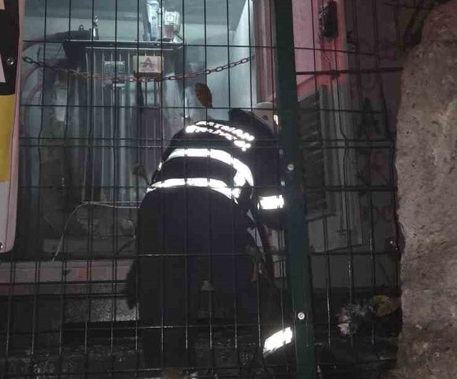 Batman'da Çamlıtepe Mahallesi'ndeki trafo yangını kontrol altına alındı