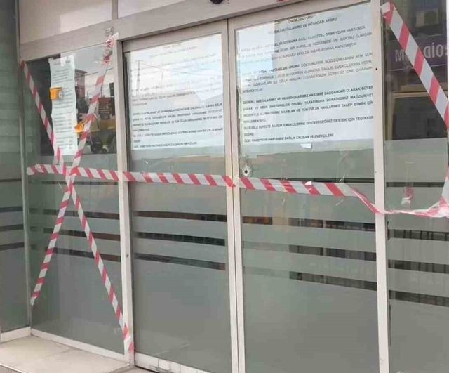 Beyoğlu’nda taşınma aşamasındaki Özel Okmeydanı Hastanesi’ne ateş açıldı; 8 kişi gözaltında