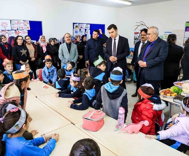 Çameli Atatürk İlkokulu'nda Yöresel Kültür Şöleni: Yerli Değerler Öğrencilere Tanıtıldı