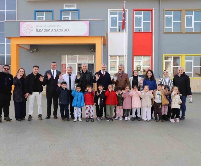 Çerkezköy TSO, Veliköy İlk Adım Anaokulu'na 30 adet meyve fidanı dikti