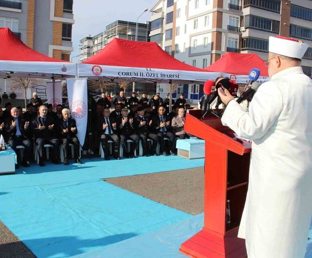 Çorum'da Jandarma ve Emniyete 123 Yeni Araç Teslim Edildi