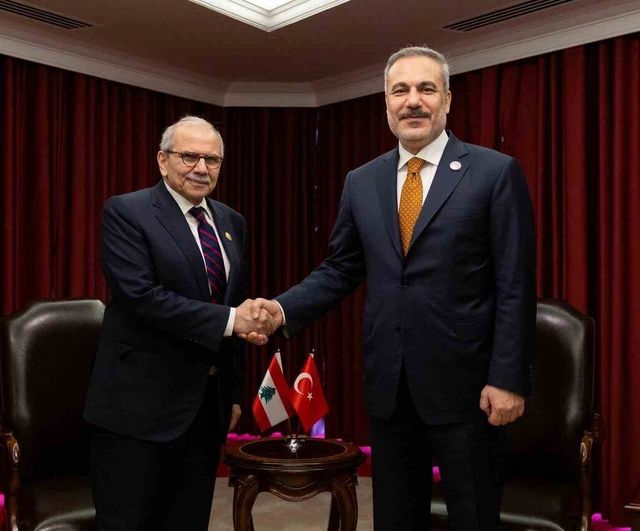 Dışişleri Bakanı Fidan, Doha'da Lübnan Başbakanı Nawaf Salam ile görüştü