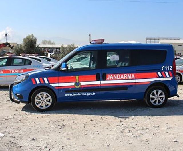 Edirne Meriç’te jandarma operasyonu: 10 kg kokain, 95 kg sentetik uyuşturucu ele geçirildi