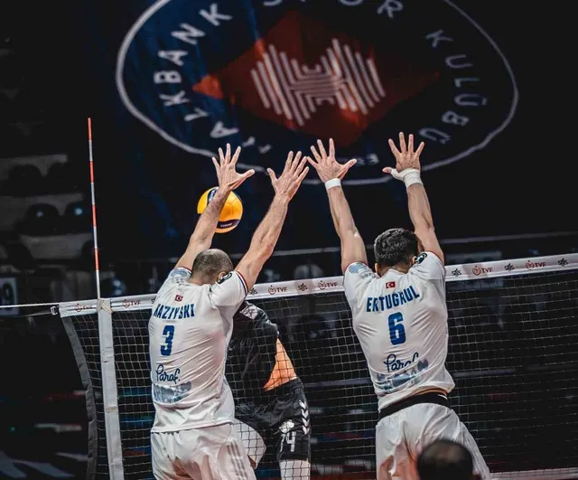 Efeler Ligi: Halkbank 3 - Spor Toto 0