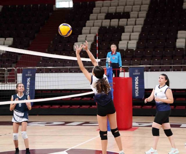 Elazığ'da Okul Sporları: 4 Branşta Müsabakalar Tamamlandı