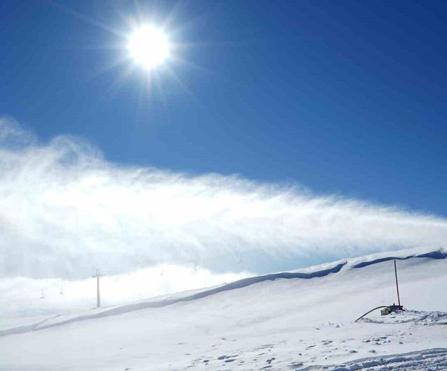 Erciyes, Türkiye’nin en gelişmiş yapay karlama sistemiyle pistleri sezona hazırlıyor