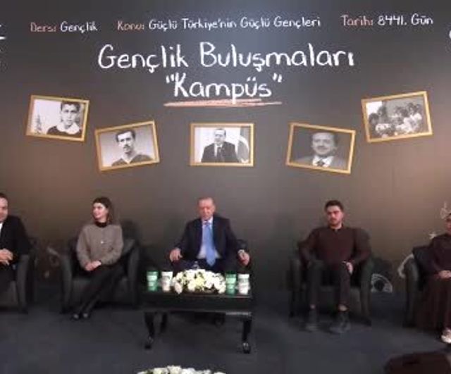 Erdoğan: "Mağaralar boşaldı, silahlar yakıldı" — Gençlik Buluşması'nda Güneydoğu ve Doğu Anadolu'da huzura vurgu