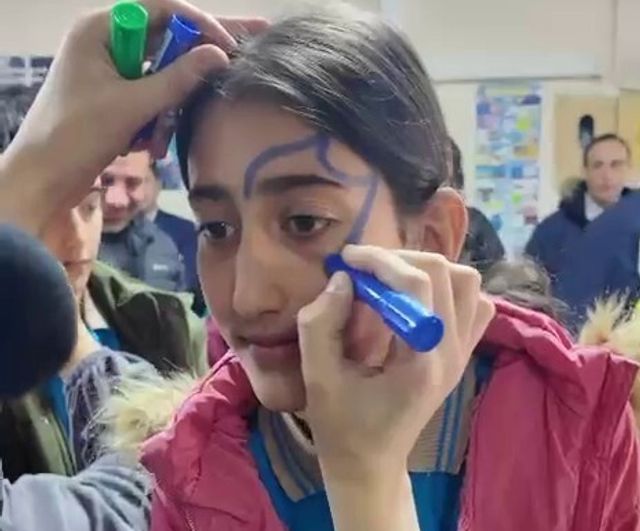 Erzurum Devlet Tiyatrosu'nun 'Perdede Oyun, Köyde Şenlik Var' Projesi Pasinler Alvar İlkokulu'nda İlk Etkinliğini Gerçekleştirdi