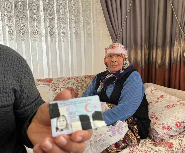 Eskişehir'de kimlik kaydı tartışması: Havva Koltuk'un doğum tarihi 1912 görünüyor