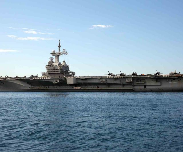 Fransa, Charles de Gaulle'ün Yerine Daha Büyük ve Modern Bir Uçak Gemisi İnşa Edecek