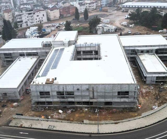 Gebze Engelsiz Yaşam Merkezi'nde İnşaat Çalışmaları Sürüyor