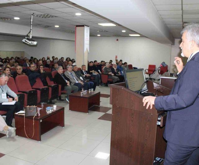 Geleceğin acil servisleri Kayseri’de konuşuldu — 8. Kayseri Acil Tıp Eğitim Günleri