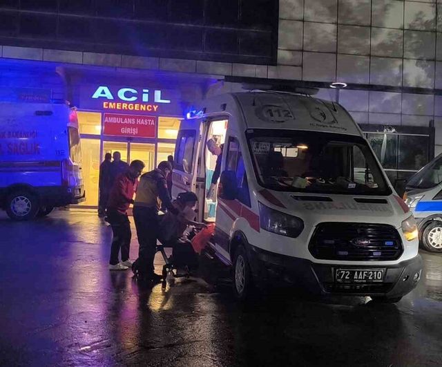 Gercüş’te sobadan sızan karbonmonoksit nedeniyle 4’ü çocuk 7 kişi hastaneye kaldırıldı