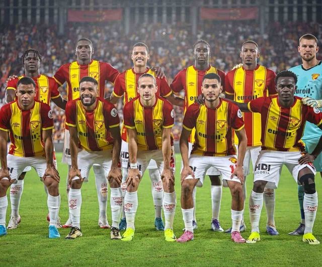 Göztepe ile Trabzonspor 31. randevuda: İzmir'de zirve mücadelesi