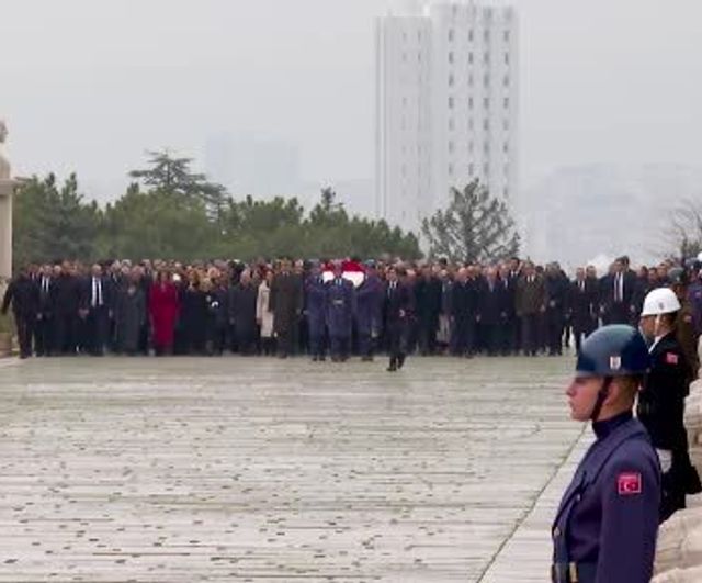 Hakan Fidan, 16. Büyükelçiler Konferansı Öncesi Türk Büyükelçilerle Anıtkabir’i Ziyaret Etti
