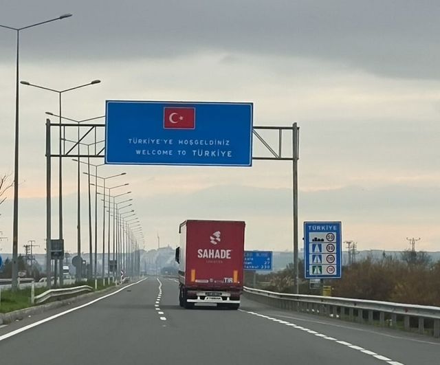 İpsala-Kipi hattında 7 gün sonra geçişler kademeli olarak yeniden başladı