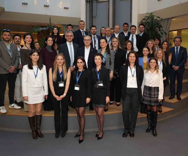 İş Bankası, Microsoft ve Logosoft iş birliğiyle Maximiles Business Startup Kartına Azure hibe ve dijital indirimler