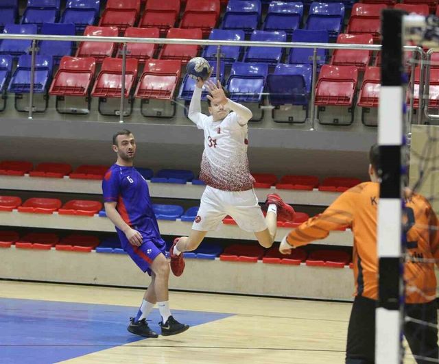 Karabük GSİM, THF Erkekler 2. Ligi D Grubu’nda İstanbul Teknik Üniversiteliler’i 38-29 yendi