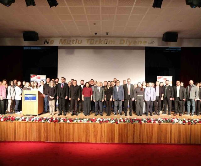 Karabük Üniversitesi, Trabzon'daki Erasmus+ Merkezi Projeler Bilgilendirme Toplantısına Katıldı
