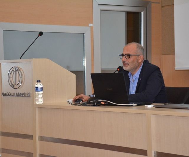 Karacahisar'da 7 destek ayağı ve tonozla örtülü Orta Çağ sarnıcı ortaya çıkarıldı